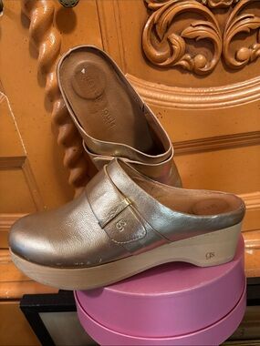 Metallic Gold Leather Clog Mules